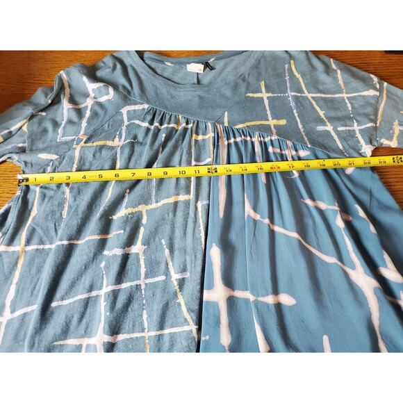 Akemi Kin Anthropologie Women Top Small Blue LIGHT STREAKS Flowey Short Sleeve - Picture 9 of 12